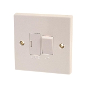 DENCON  SWITCHED FUSED SPUR 13A NO PILOT LAMP