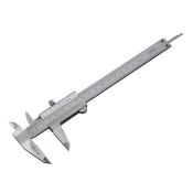 FAI/FULL VERNIER CALIPER 150MM / 6IN
