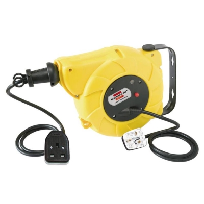 B/STUHL AUTO CABLE REEL 9+2M X 1.5MM 240V