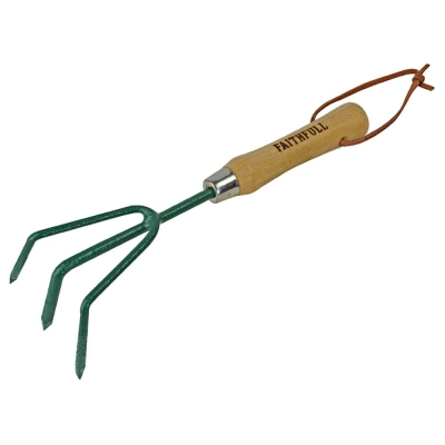 FAI/FULL COUNTRYMAN HAND CULTIVATOR FSC 100%